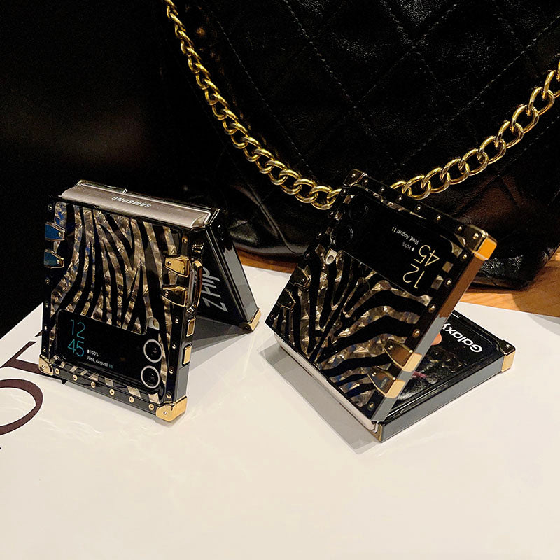 Luxury Leopard Pattern Stripe Glitter Gold Square Case For Samsung Galaxy Z Flip4 Flip3 5G - {{ shop_name}} pphonecover