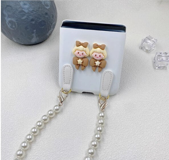 Fashion Cute Diy Giraffe Girl Pearl Short Chain Case For Motorola 40 Ultra Case 2023 Moto Razr 2022 Cover 40ultra - mycasety2023 Mycasety