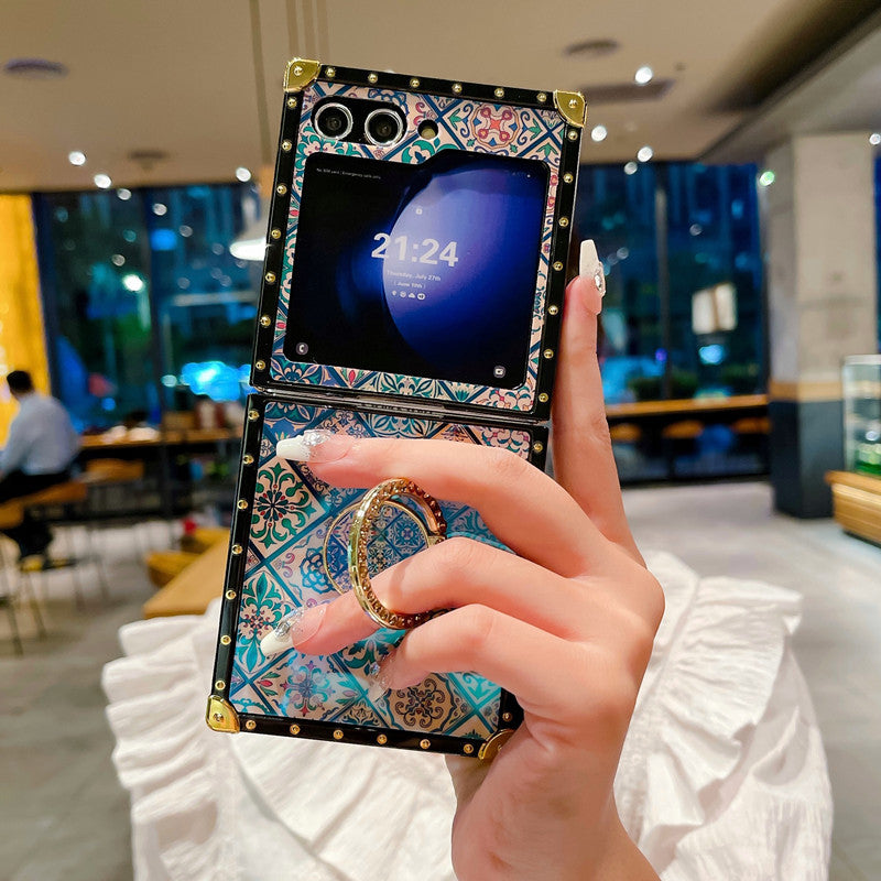 Retro Boho Style Ring Case With Lanyard for Samsung Galaxy Z Flip3 Flip4 Flip5