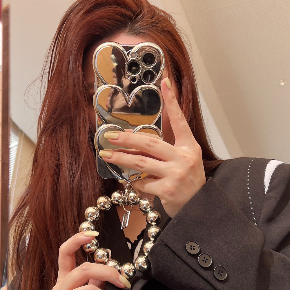 Silver Plated Chain Heart iPhone Case - {{ shop_name}} varyfun