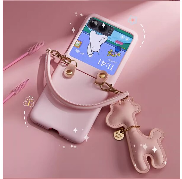 Fashion Cute Diy Giraffe Girl Pearl Short Chain Case For Motorola 40 Ultra Case 2023 Moto Razr 2022 Cover 40ultra - mycasety2023 Mycasety