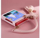 Fashion Cute Diy Giraffe Girl Pearl Short Chain Case For Motorola 40 Ultra Case 2023 Moto Razr 2022 Cover 40ultra - mycasety2023 Mycasety